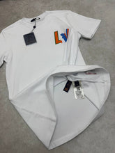Load image into Gallery viewer, Tshirt