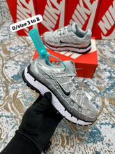 Load image into Gallery viewer, Shoes women