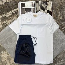 Load image into Gallery viewer, Tshirt