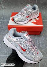 Load image into Gallery viewer, Shoes