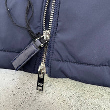 Load image into Gallery viewer, Jacket