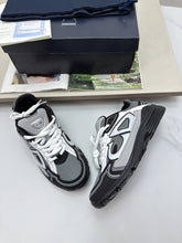Load image into Gallery viewer, Shoes