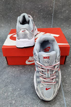 Load image into Gallery viewer, Shoes