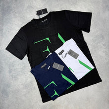 Load image into Gallery viewer, Tshirt