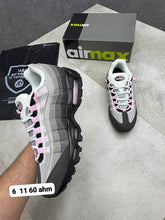 Load image into Gallery viewer, Shoes