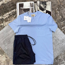 Load image into Gallery viewer, Tshirt