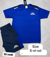 Load image into Gallery viewer, Tshirt