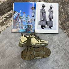 Load image into Gallery viewer, Shoes