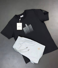 Load image into Gallery viewer, T-shirt