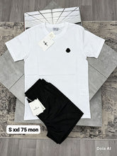 Load image into Gallery viewer, Tshirt