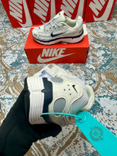 Load image into Gallery viewer, Shoes women