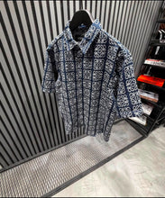 Load image into Gallery viewer, Tshirt