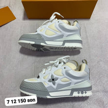 Load image into Gallery viewer, Shoes