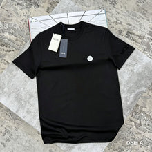 Load image into Gallery viewer, Tshirt
