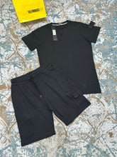Load image into Gallery viewer, Tshirt