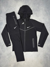 Load image into Gallery viewer, Tracksuit