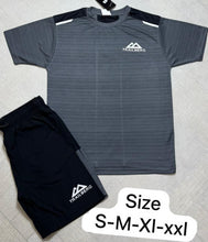 Load image into Gallery viewer, Tshirt