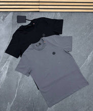 Load image into Gallery viewer, Tshirt
