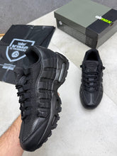 Load image into Gallery viewer, Shoes