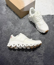 Load image into Gallery viewer, Shoes men