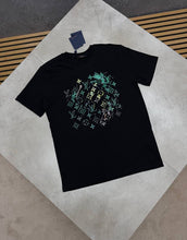 Load image into Gallery viewer, T-shirt