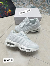 Load image into Gallery viewer, Shoes