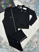 Load image into Gallery viewer, Tracksuit