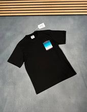 Load image into Gallery viewer, Tshirt