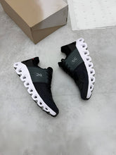 Load image into Gallery viewer, Shoes men