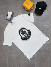 Load image into Gallery viewer, Tshirt
