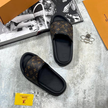 Load image into Gallery viewer, Slipper
