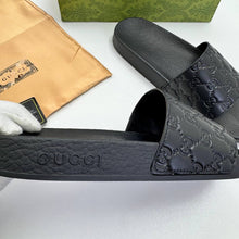 Load image into Gallery viewer, Slipper