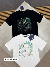 Load image into Gallery viewer, T-shirt