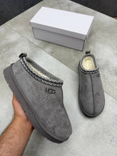 Load image into Gallery viewer, Slipper