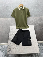 Load image into Gallery viewer, T-shirt