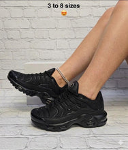 Load image into Gallery viewer, Shoes