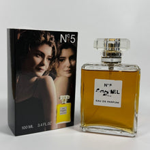 Load image into Gallery viewer, Perfume