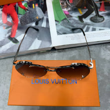 Load image into Gallery viewer, Sunglass