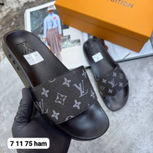 Load image into Gallery viewer, Slipper