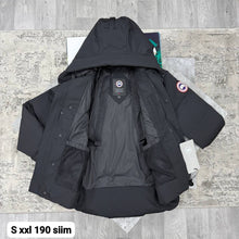 Load image into Gallery viewer, Jacket