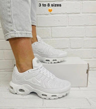 Load image into Gallery viewer, Shoes