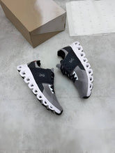Load image into Gallery viewer, Shoes men