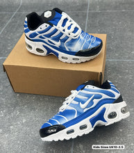 Load image into Gallery viewer, Shoes