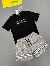 Load image into Gallery viewer, T-shirt