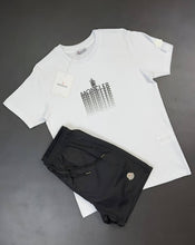Load image into Gallery viewer, T-shirt