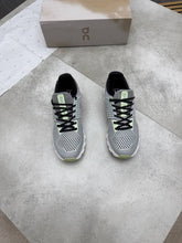 Load image into Gallery viewer, Shoes men