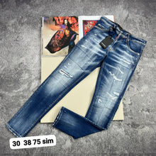 Load image into Gallery viewer, Jeans