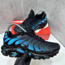 Load image into Gallery viewer, Shoes