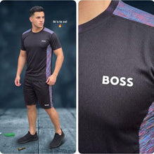 Load image into Gallery viewer, T-shirt