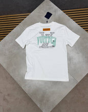Load image into Gallery viewer, T-shirt